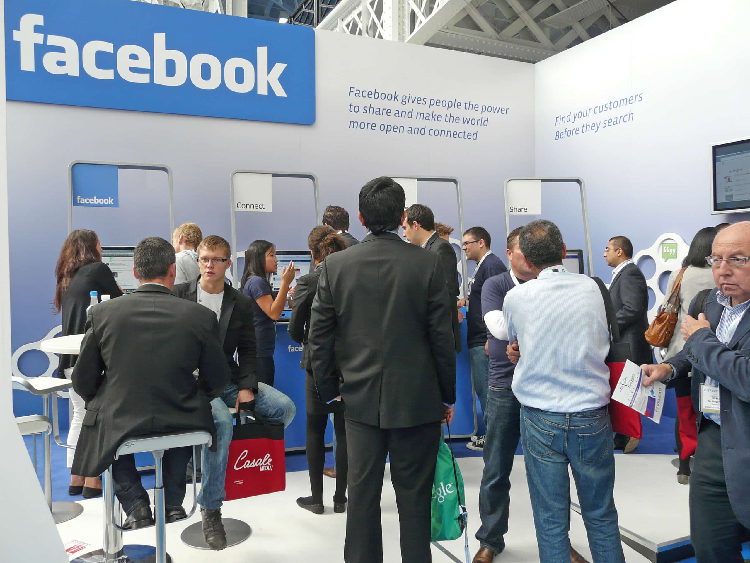 Redes sociales caídas: Facebook, Instagram y Tinder