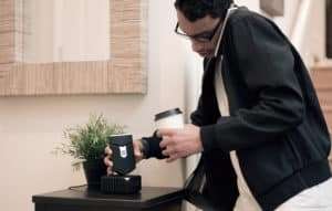 bateria externa itron con base de carga