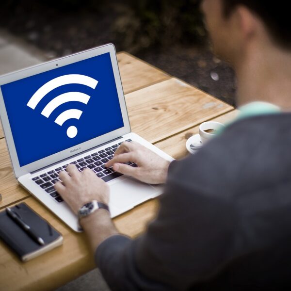 Cómo configurar un router como repetidor para mejorar la cobertura WiFi
