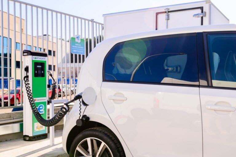 Home Elementor 5 El 41,4 % de los conductores se plantea pasarse a un vehículo eléctrico, según la última encuesta de movilidad de Northgate